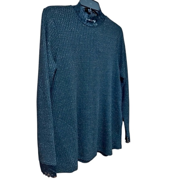 LOGO by Lori Goldstein Metallic Waffle Mock Neck Top Size S - Picture 6 of 10